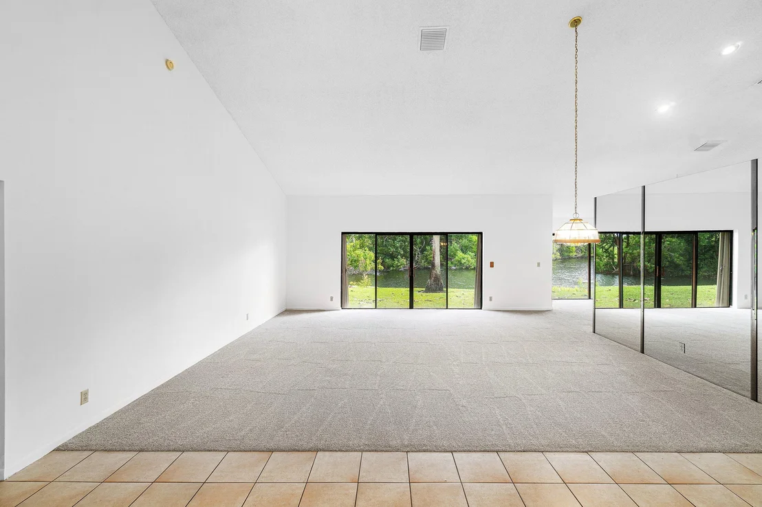 Photo of 9297 Laurel Green Drive