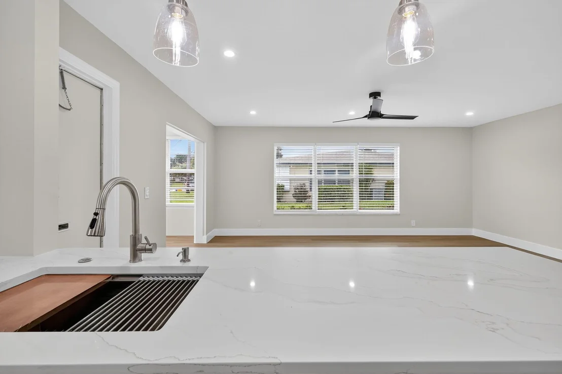 Photo of Unit A at 955 Circle Drive