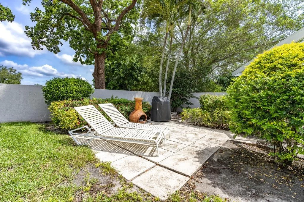 Photo of 256 Eagleton Estates Boulevard