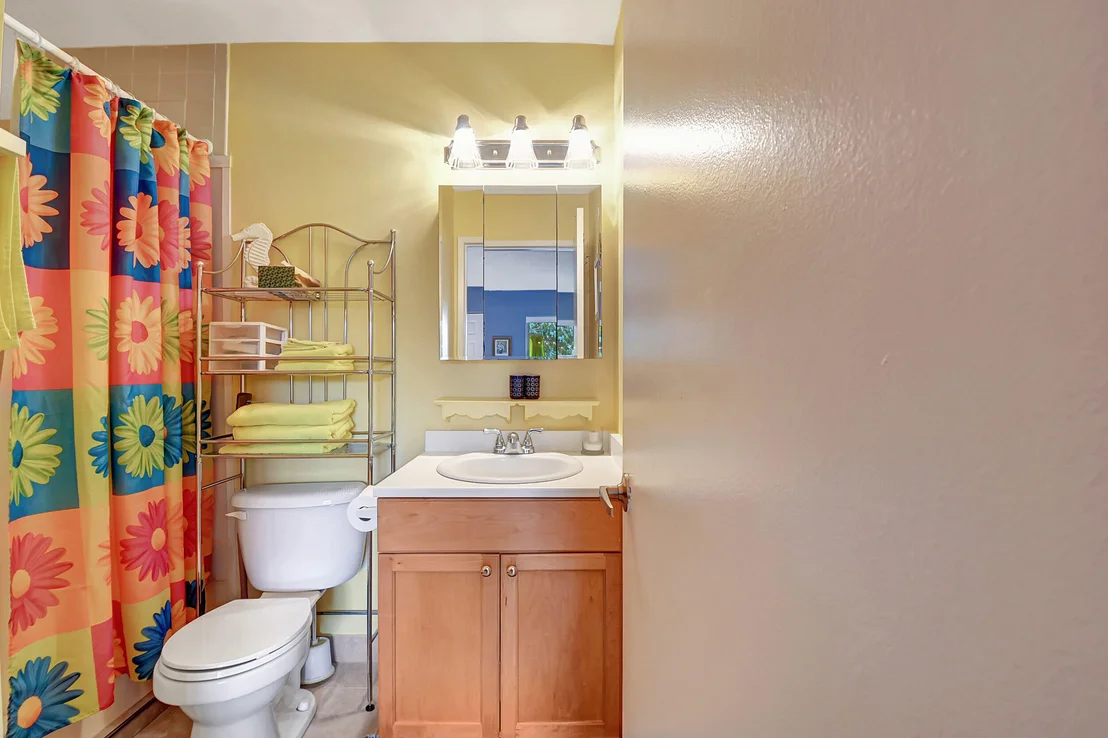 Photo of Unit 512 at 512 Meadows Circle