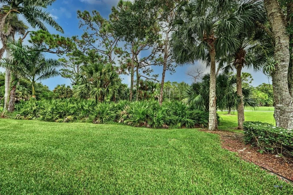 Photo of 8092 SE Double Tree Drive