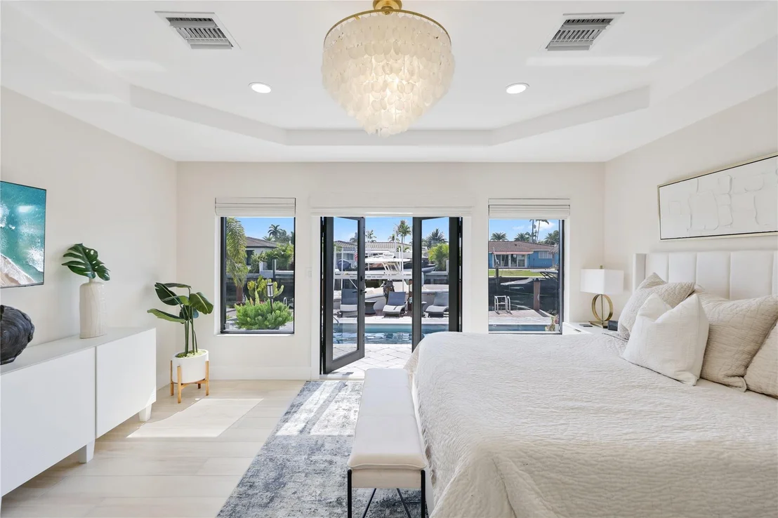 Photo of 440 SE 7th Avenue
