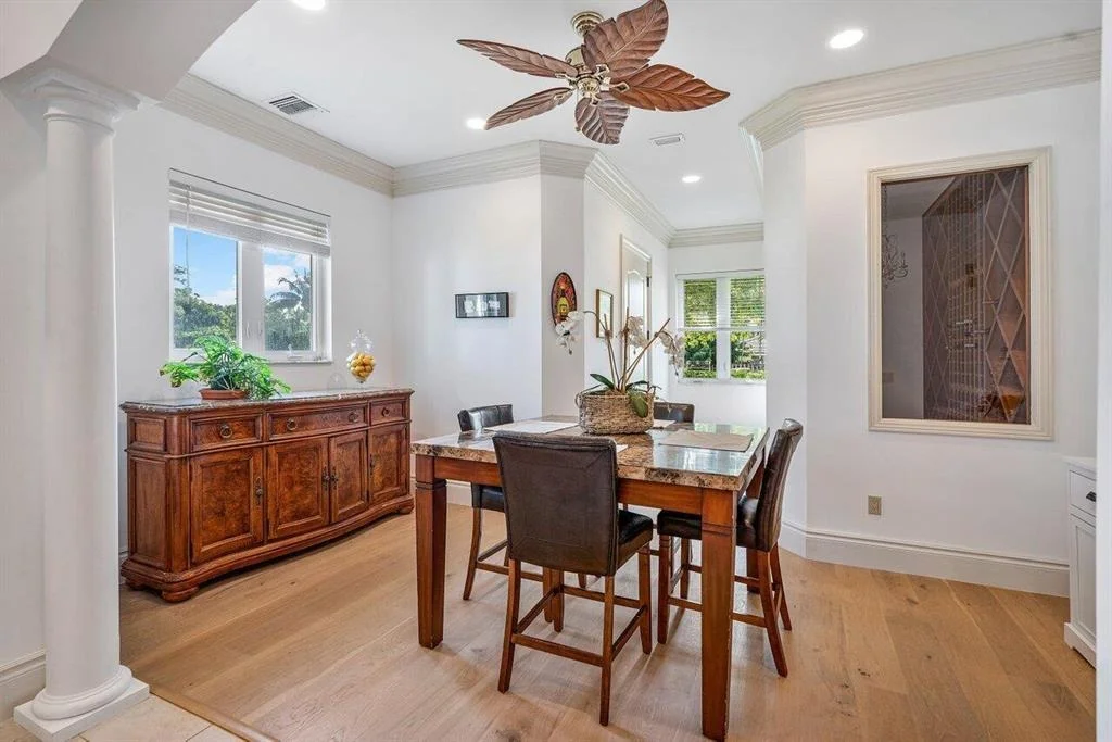 Photo of 804 Marbella Lane E