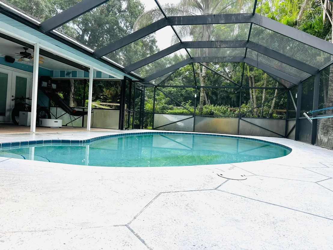 Photo of 17971 Mellen Lane