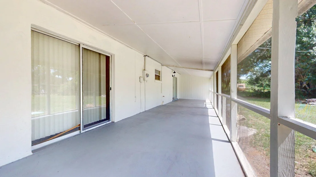 Photo of 3032 NW 35TH Avenue