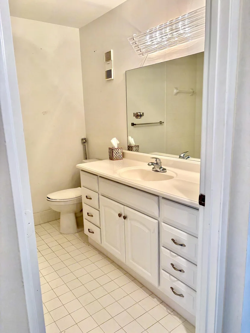 Photo of 6420 Mill Pointe Circle