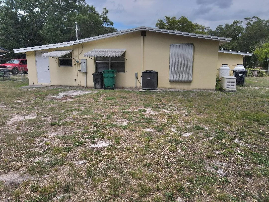 Photo of 325 SE 16th Avenue