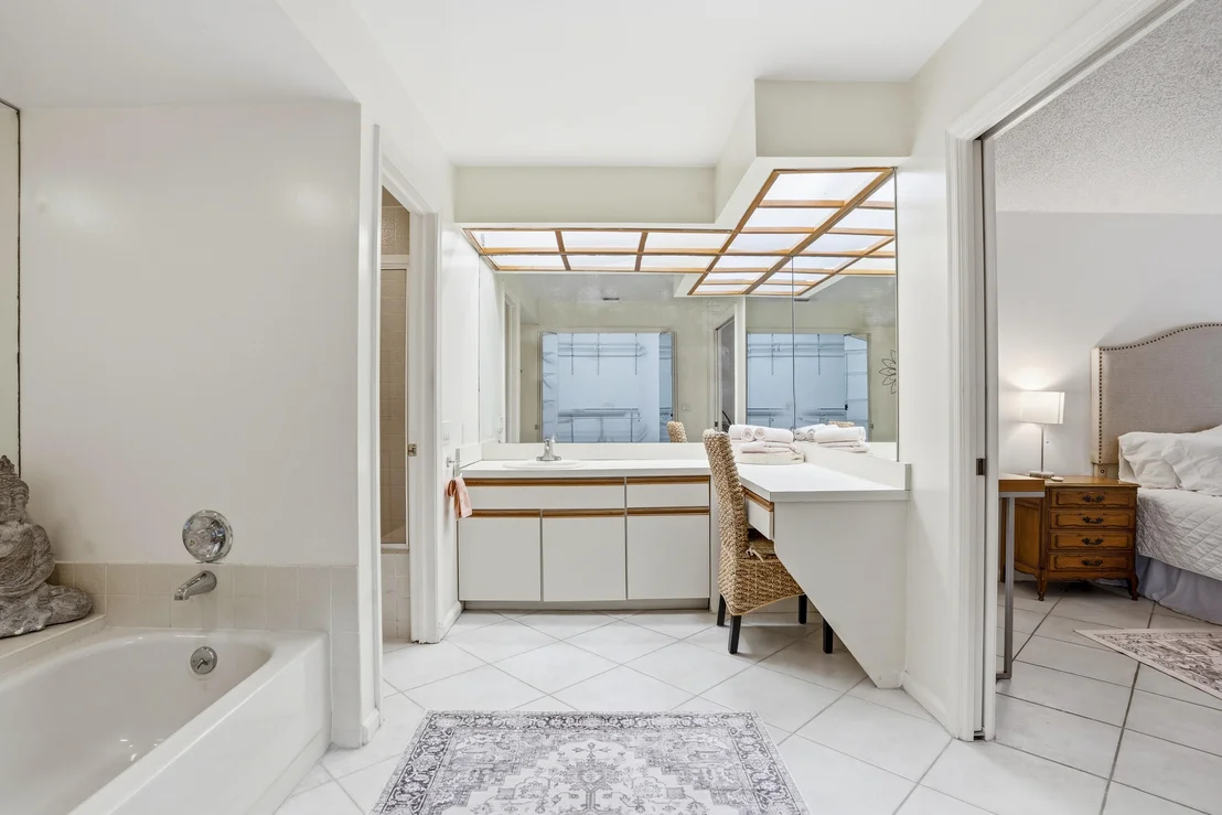 Photo of 11810 Kiva Drive