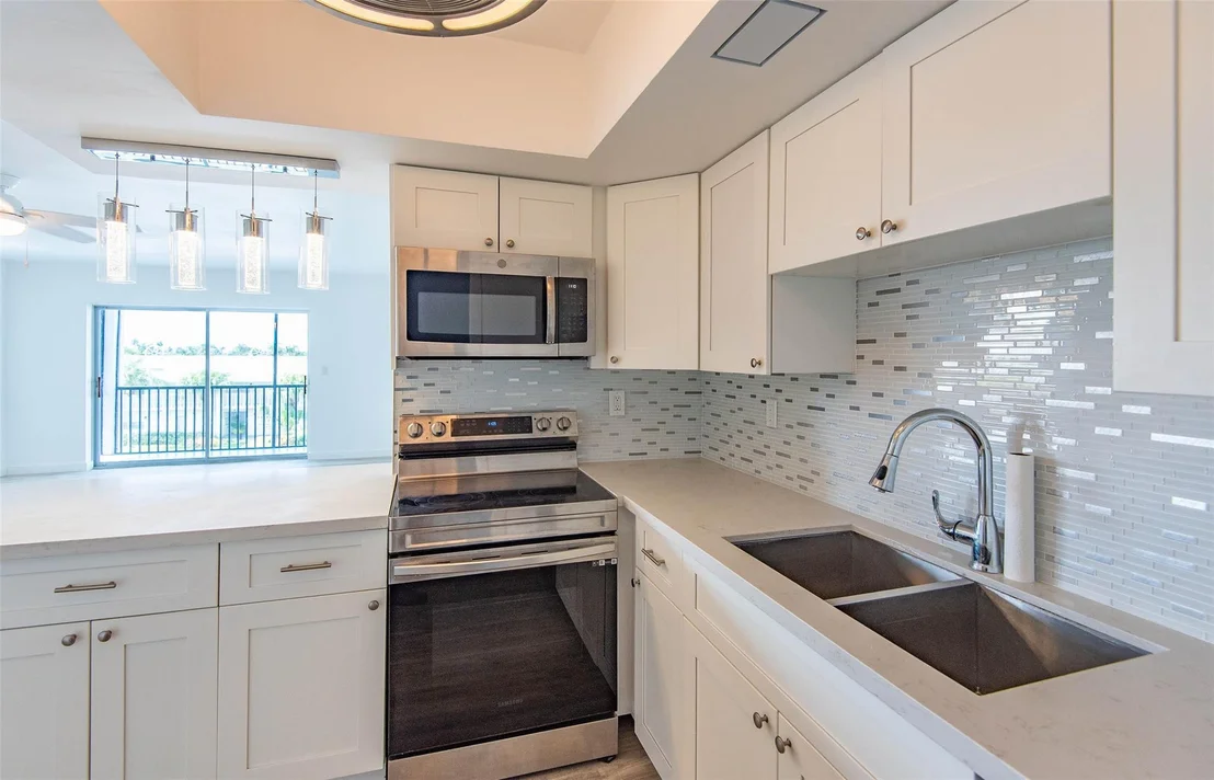 Photo of Unit 306 at 651 Pine Drive