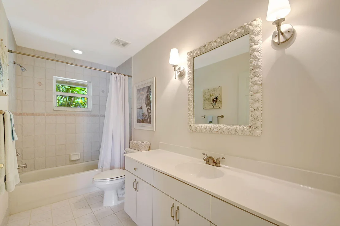 Photo of 14022 Greentree Trail