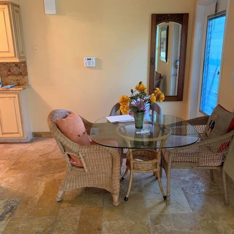 Photo of Unit 4 at 2929 SE Ocean Boulevard