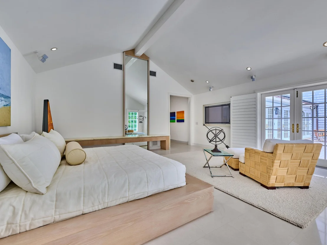 Photo of 222 Monterey Road