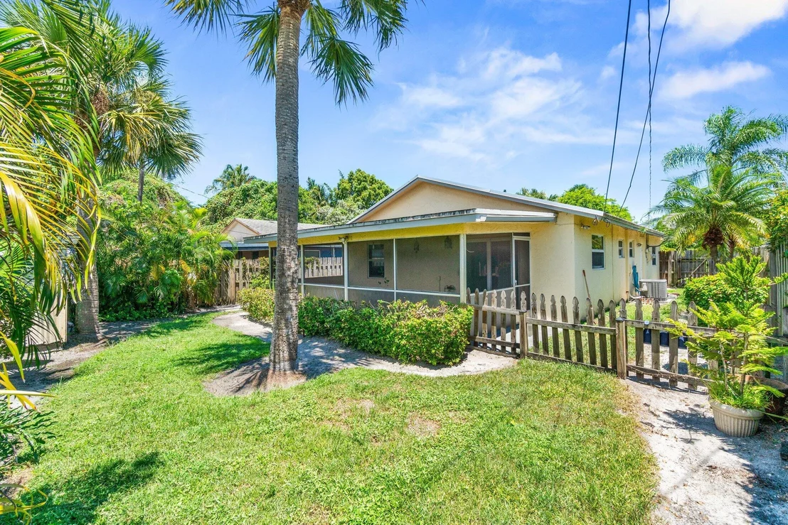 Photo of 7731 4th Terrace