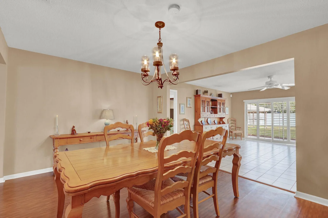 Photo of 21946 White Pine Terrace