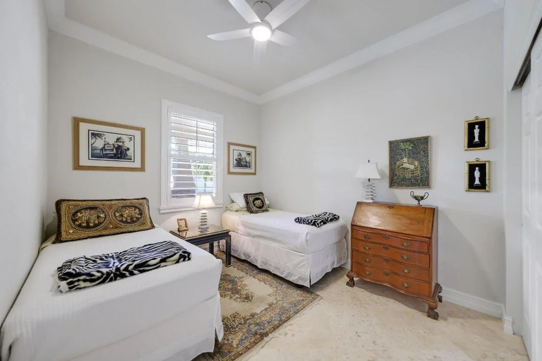 Photo of 1355 Telfair Drive