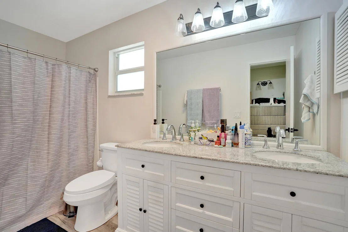 Photo of 3010 CORMORANT Road