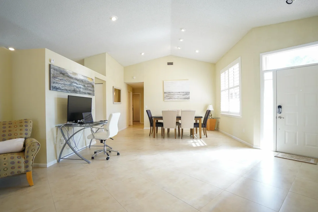 Photo of 7215 Via Palomar