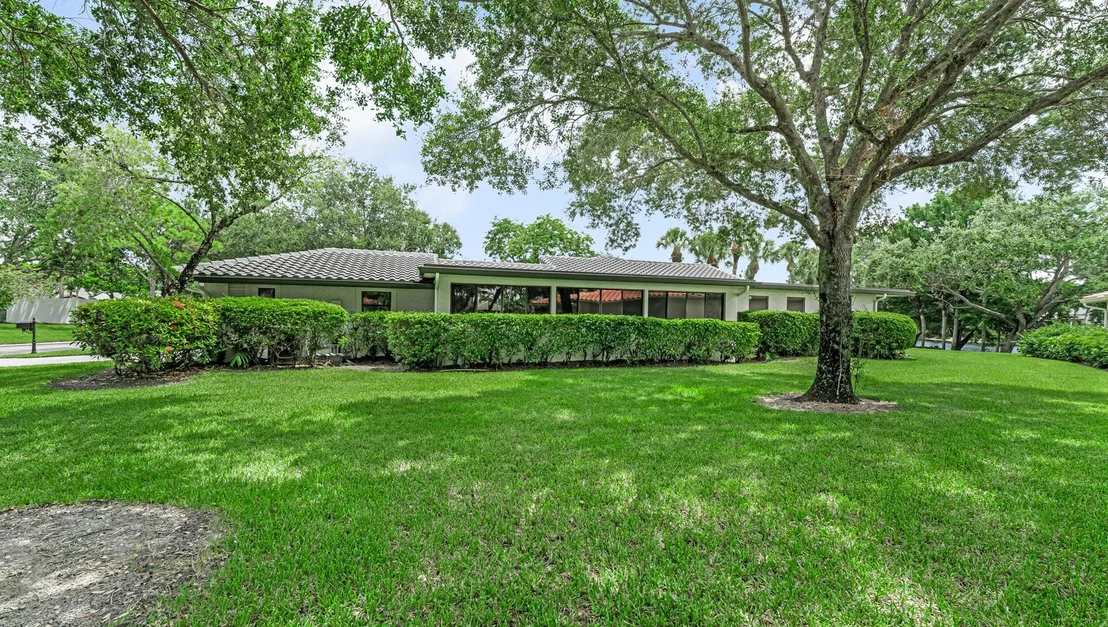Photo of 14 Bristol Circle