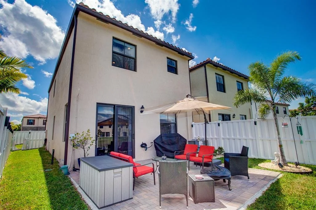 Photo of 3002 Butternut Lane