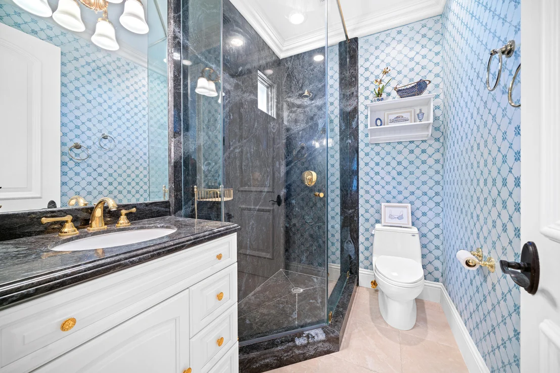 Photo of 4117 S Ocean Boulevard