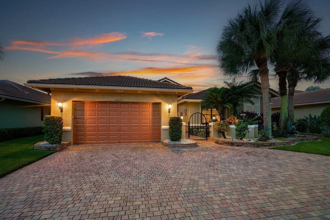 Photo of 6867 Caviro Lane