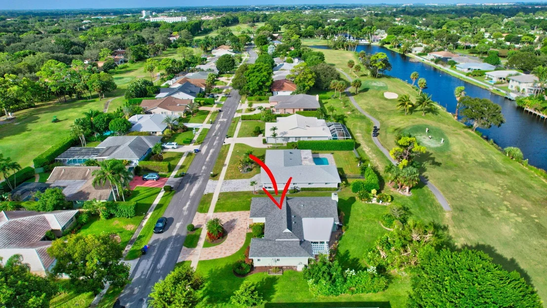 Photo of 3307 Lakeview Drive