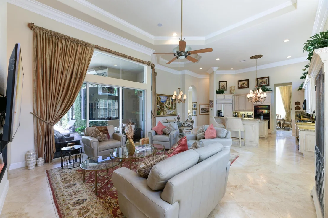 Photo of 808 Floret Drive