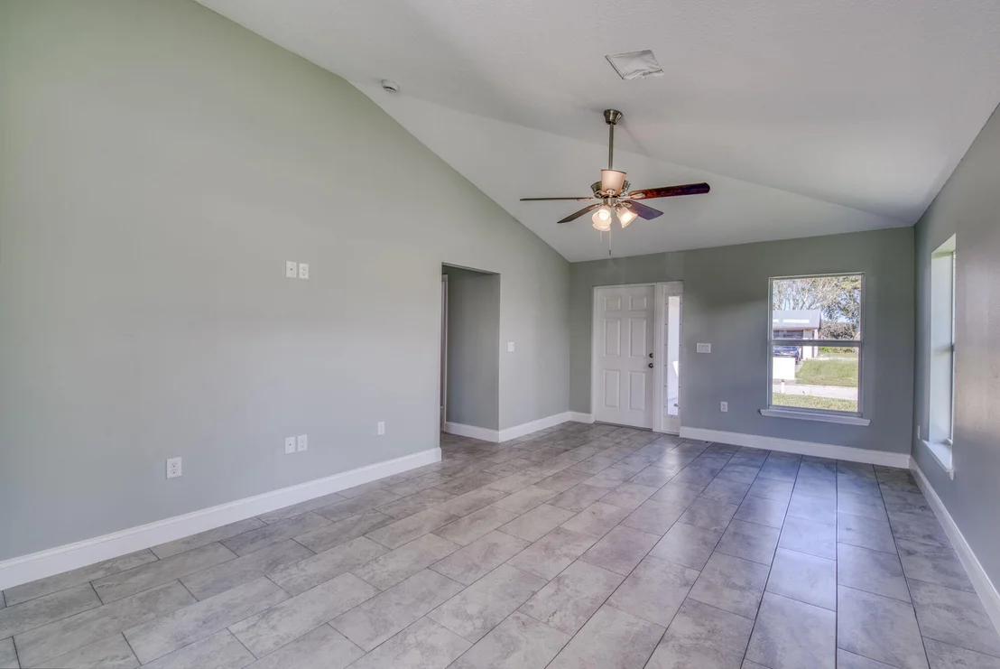 Photo of 5202 SE 42nd Street
