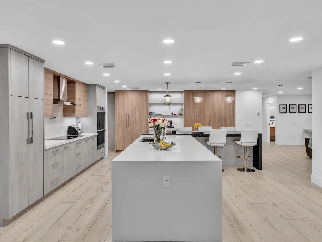 Photo of 525 Sandpiper Way