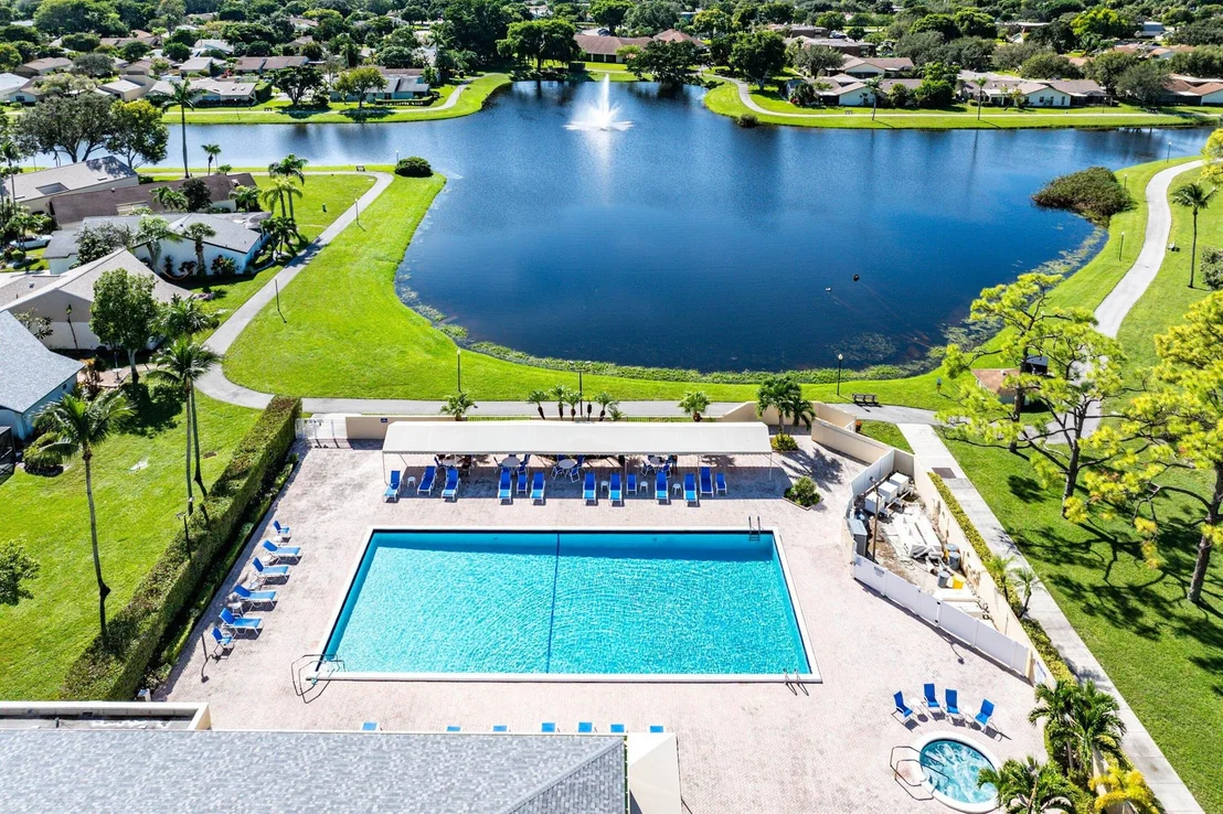 Photo of 2350 Riviera Drive