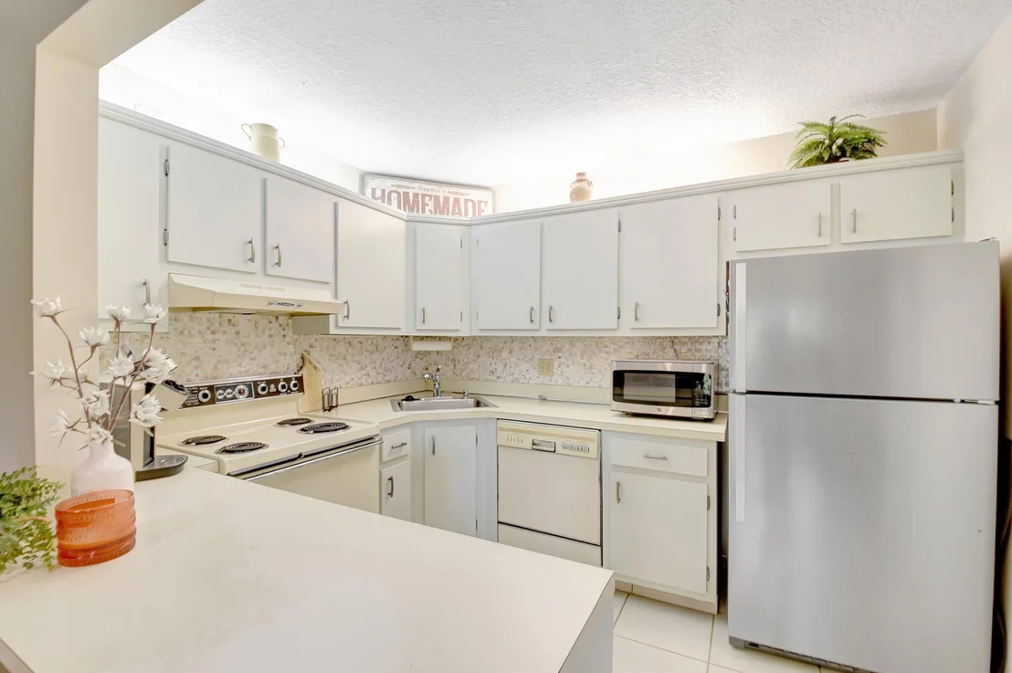 Photo of Unit B1 at 338 Pine Ridge Circle