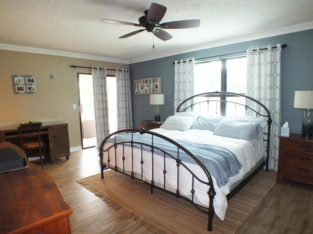 Photo of 115 Laurel Way