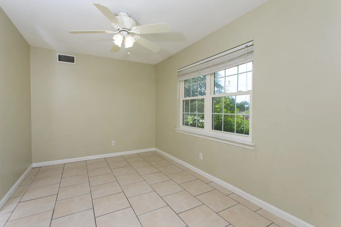 Photo of 5572 Andromeda Drive