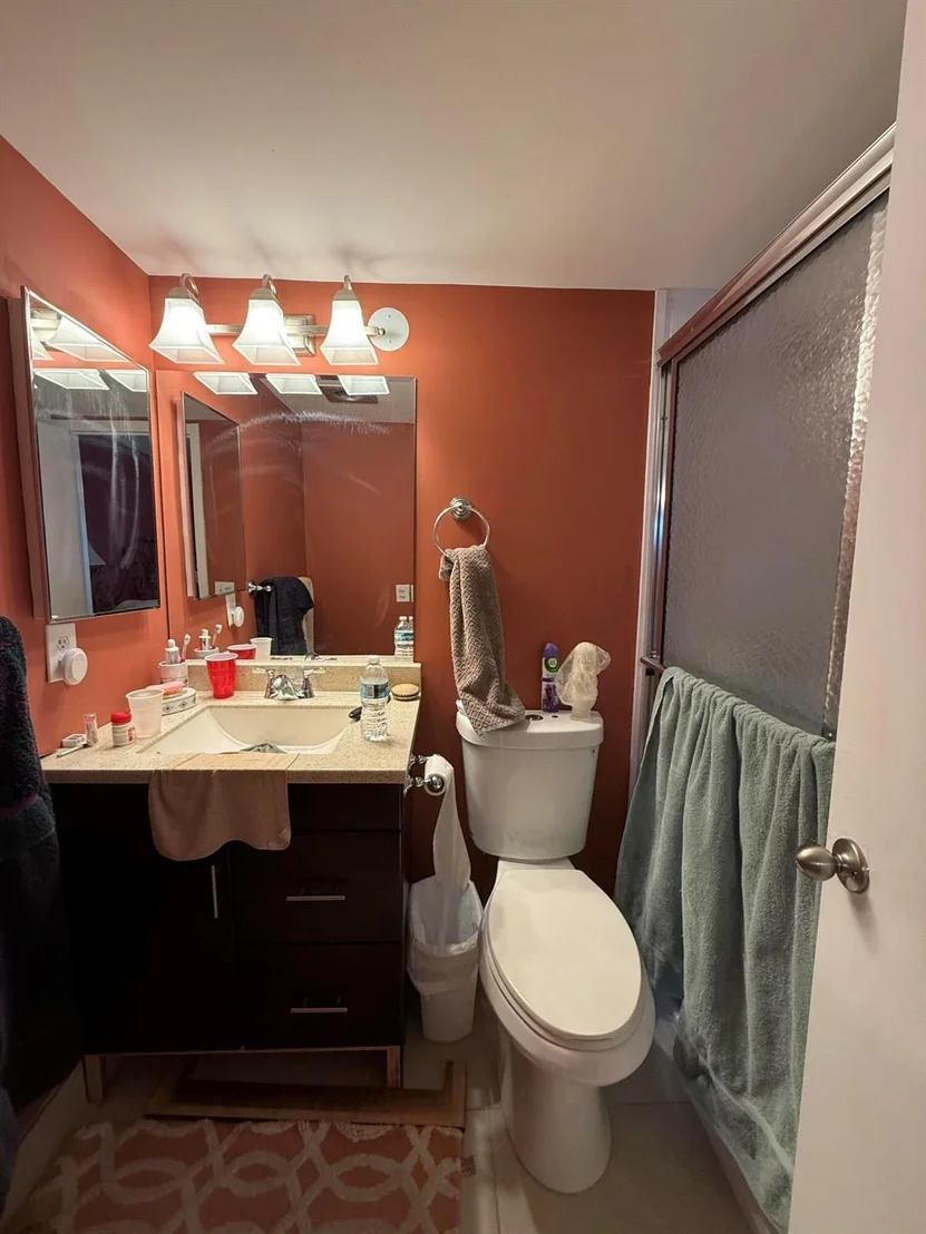 Photo of 1008 Wolverton A