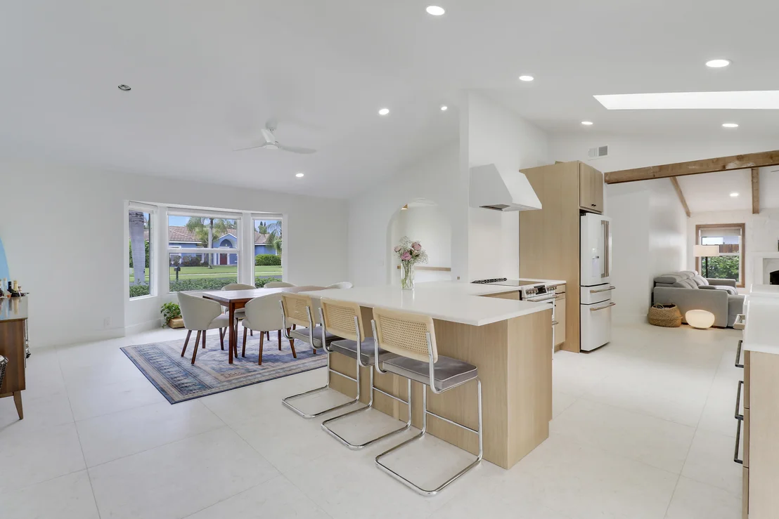 Photo of 30 Chestnut Trail