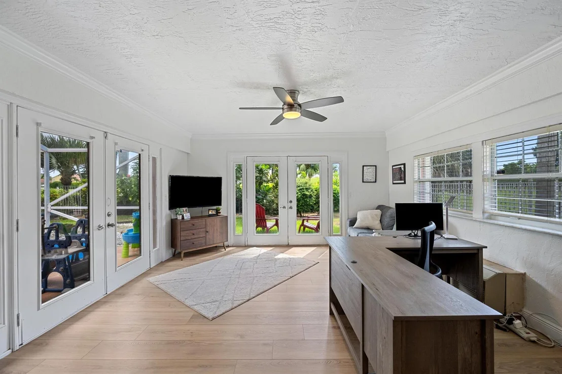 Photo of 6572 Brookhurst Circle