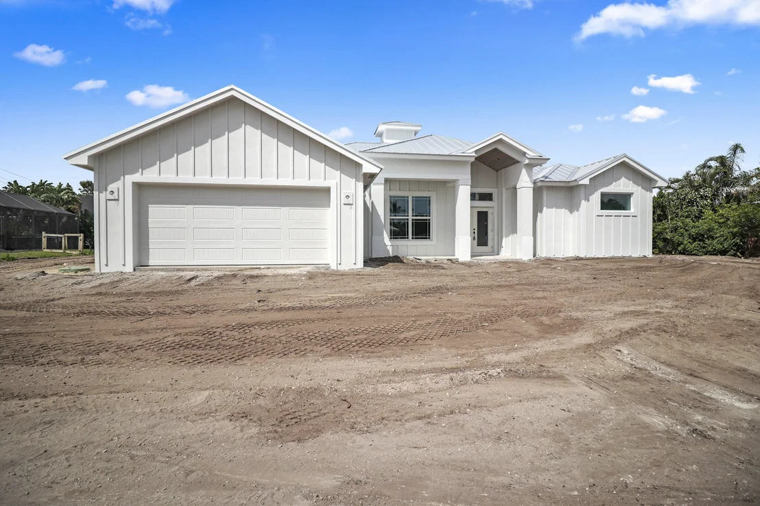 Photo of 4742 SE Starling Way