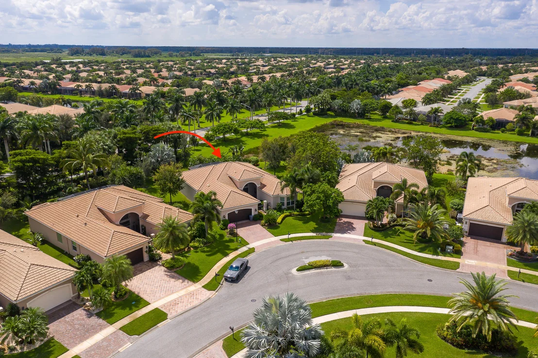 Photo of 10504 Whitewind Circle