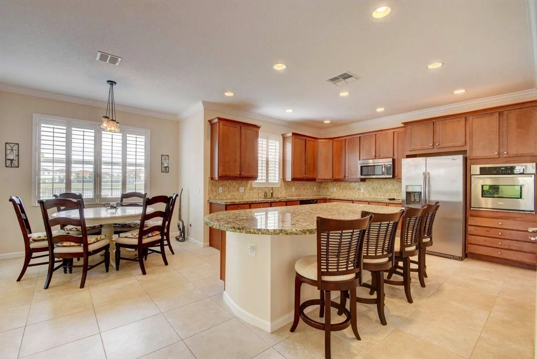 Photo of 9536 Phipps Lane