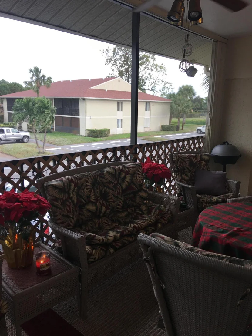 Photo of Unit E at 6515 Chasewood Drive