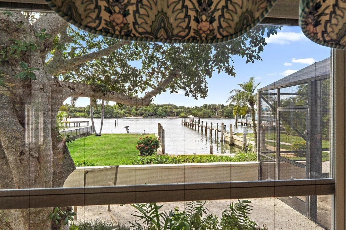 Photo of 107 Lighthouse Drive