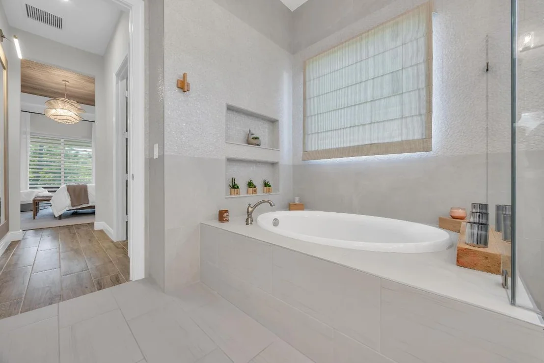 Photo of 668 SW Riverwatch Place