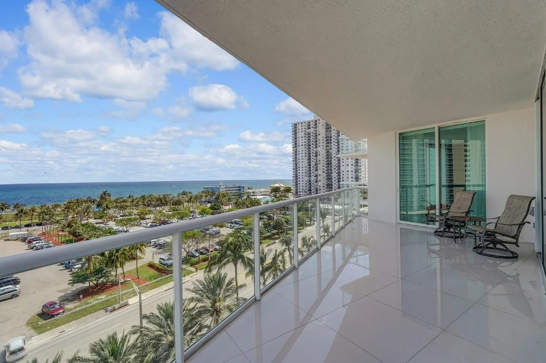 Photo of Unit 607 at 1 N Ocean Boulevard