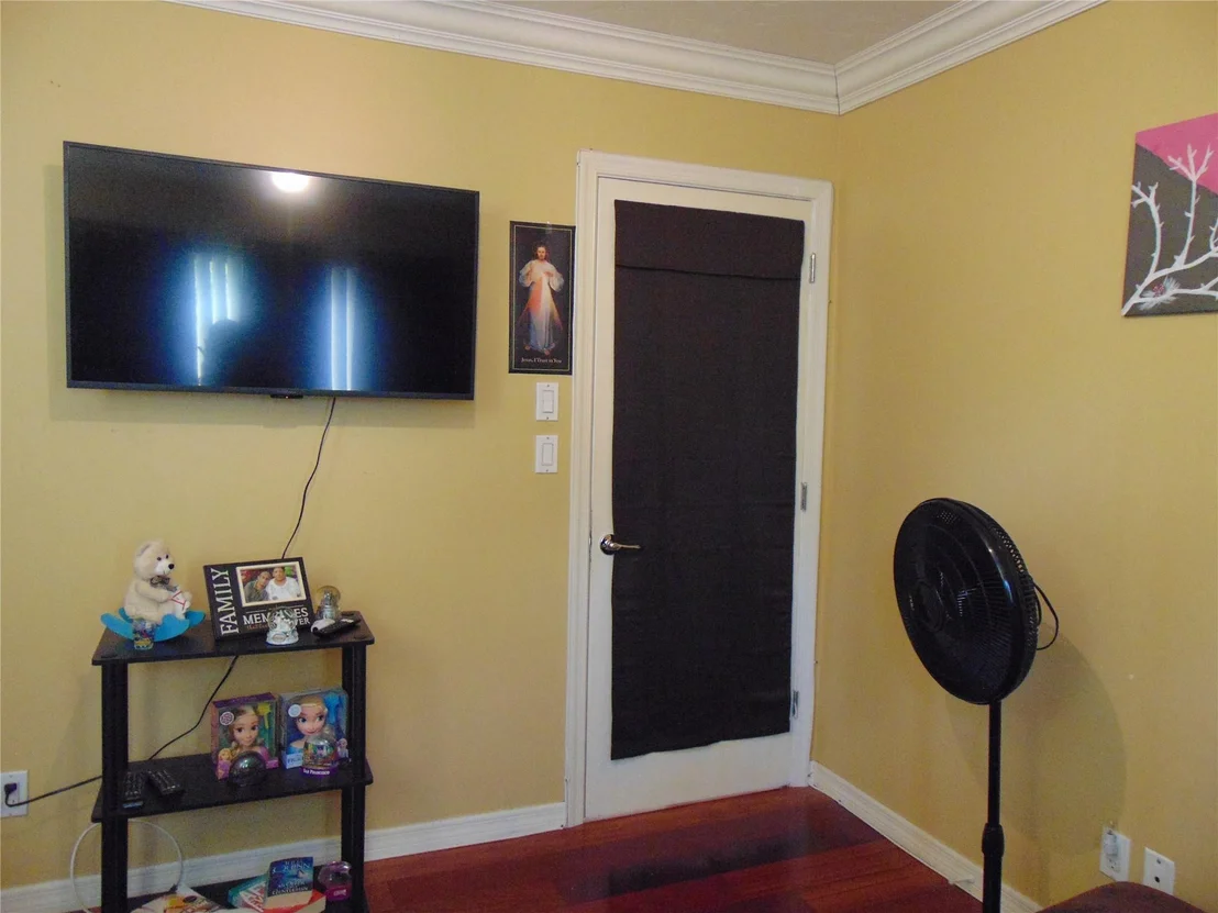 Photo of 595 E River Drive