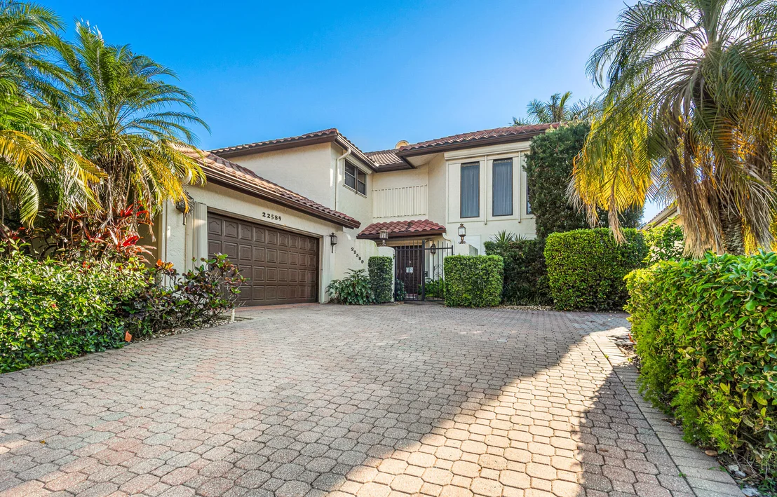 Photo of 22589 Esplanada Drive