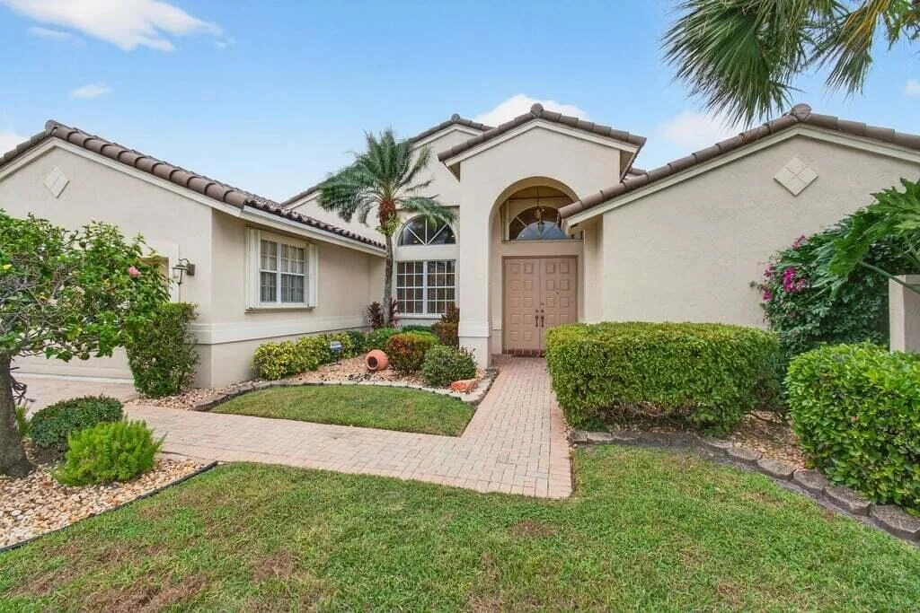 Photo of 6807 W Liseron W