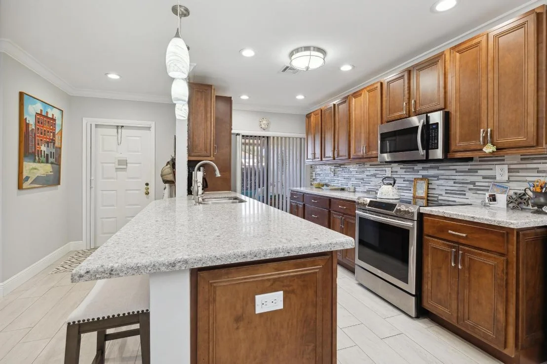 Photo of Unit D at 5131 Nesting Way