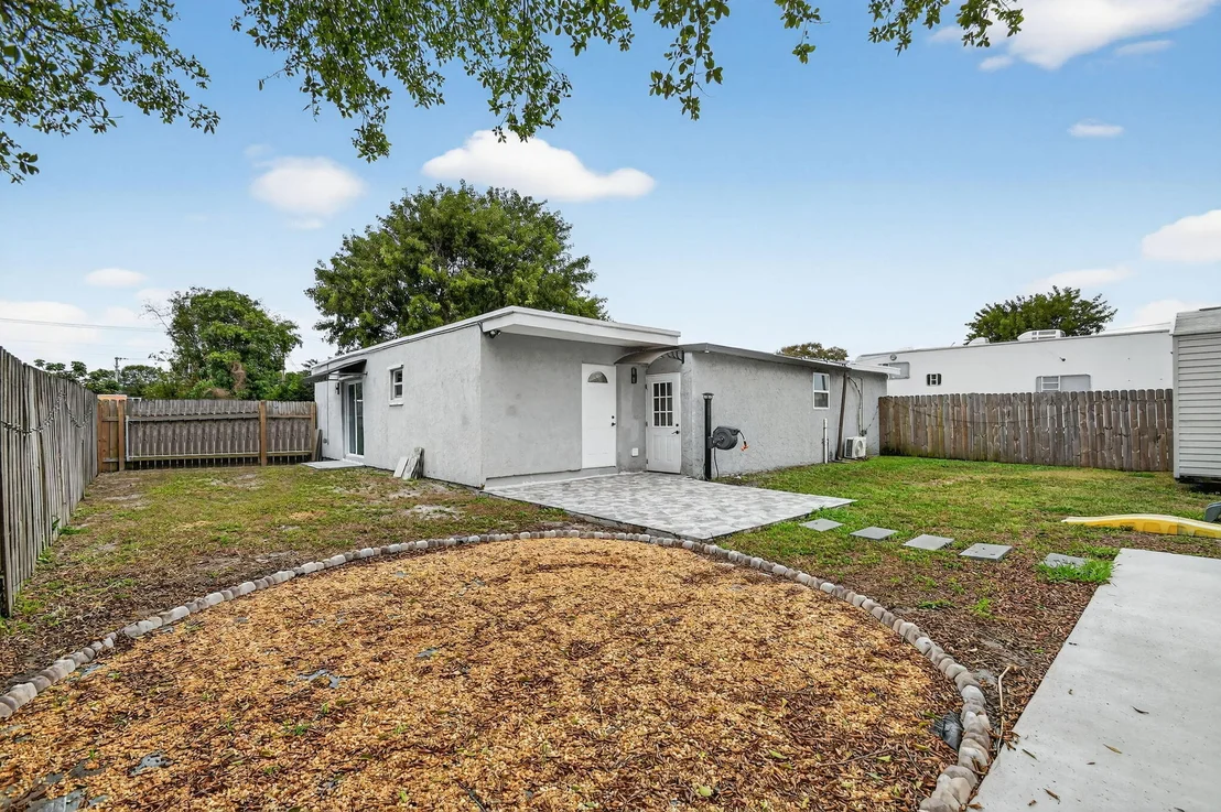 Photo of 419 Cheyenne Drive