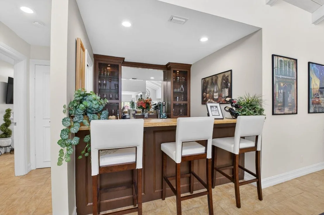 Photo of 4911 Pineview Circle