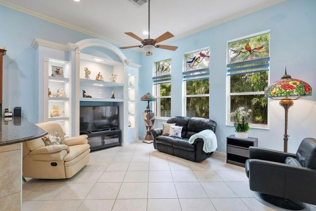 Photo of 8351 Mastic Cay